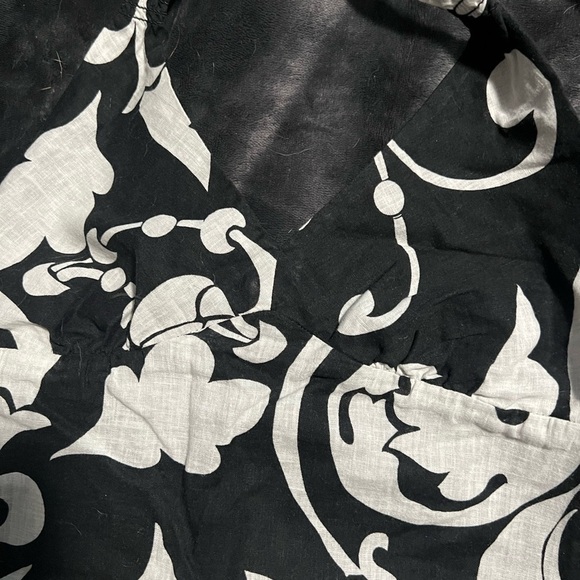 Old Navy Black & White Long Sundress with Liner Tied Behind Neck Size Medium - Picture 4 of 5